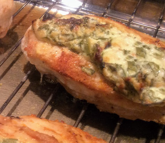 Chicken stuffed with spinach Cropped
